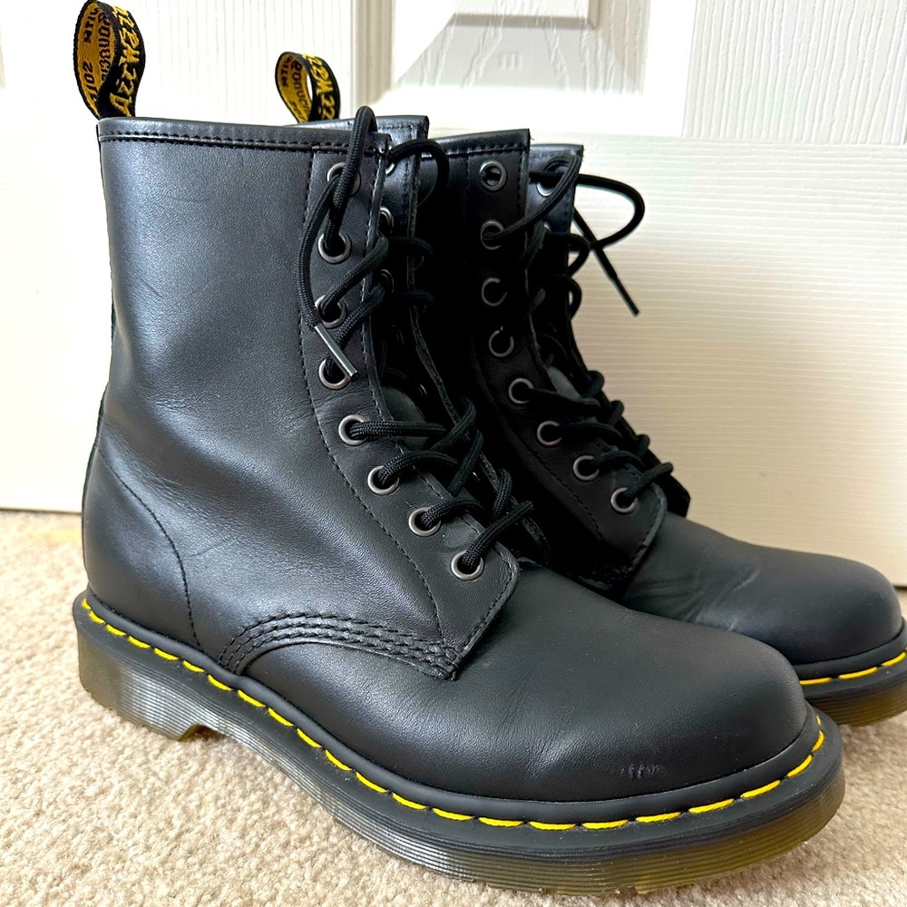 Hardly worn The original Dr Martens size 8